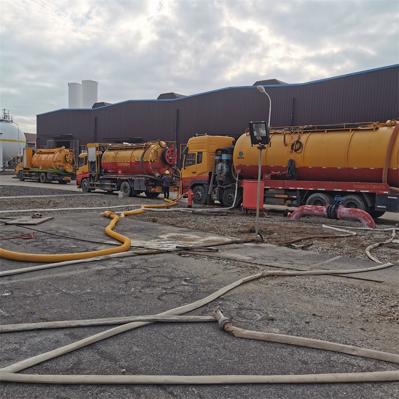 红塔污水池清理